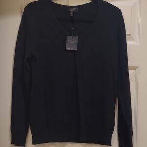 Cashmere Charter Club Classic Black V-Neck Sweater
